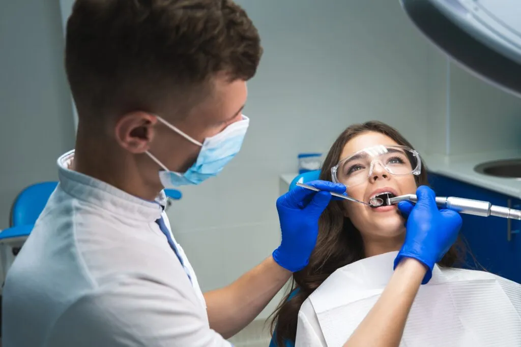 Who Is the Ideal Candidate for Laser Teeth Whitening Woking?