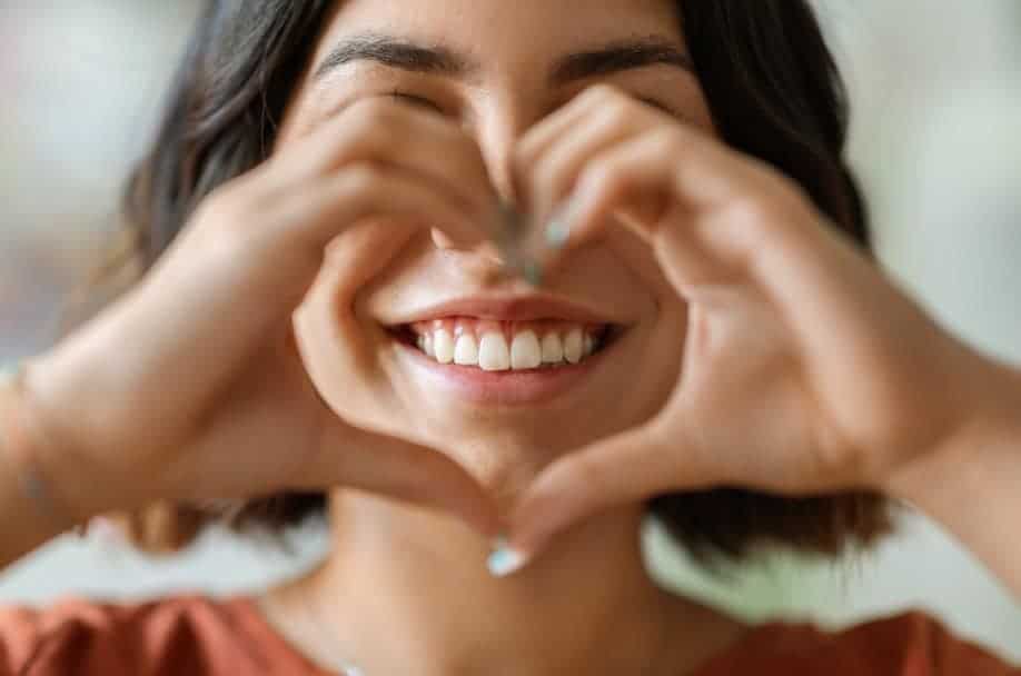 Common Oral Health Problems Caused by Stress Woking