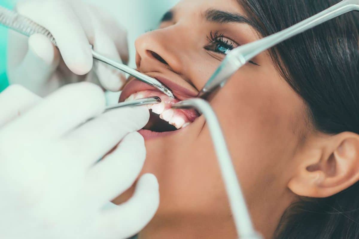 Can Laser Whitening Damage Your Enamel or Cause Long-Term Harm Woking?